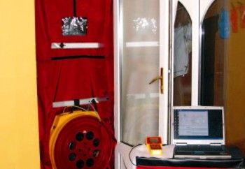 Blower Door System as used by McClean Thermal Imaging, Co. Donegal, Ireland